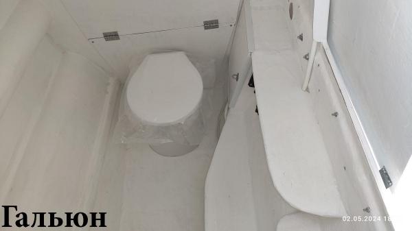 Катамаран "Снежный король". Под электрификацию. Реализация Гальюн а на катамаране — фото 2